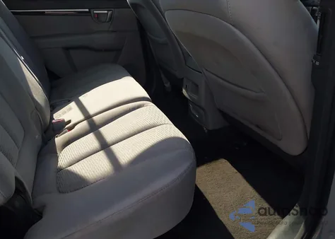 2009 Hyundai Santa Fe Gls z USA, uszkodzony, nr VIN 5NMSG13D29H266643